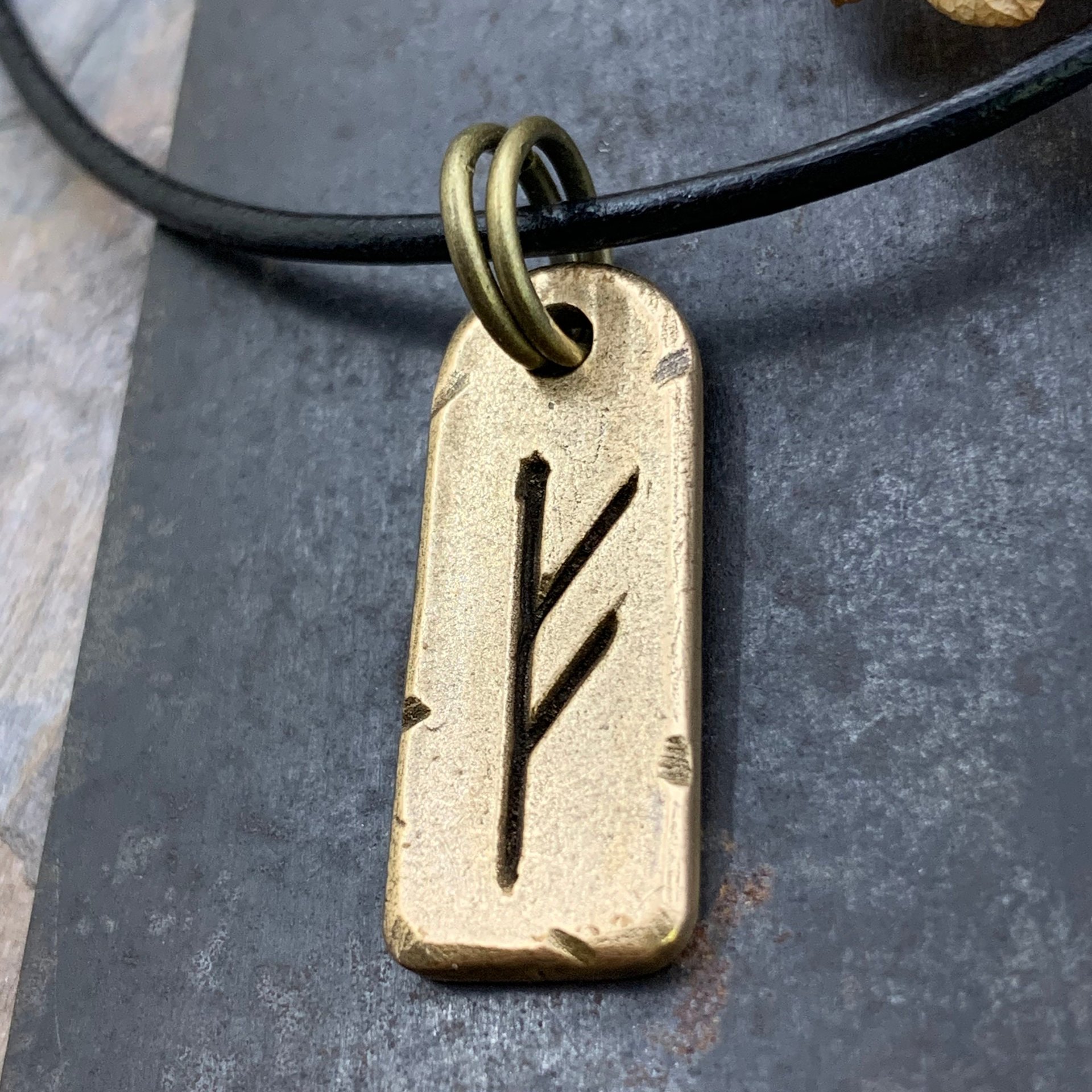 Fehu Rune, Nordic Runes, Bronze Rune Pendant, Viking Runes, Rune Charms, Men's Necklaces, Nordic Jewelry, Elder Futhark, Viking Jewelry
