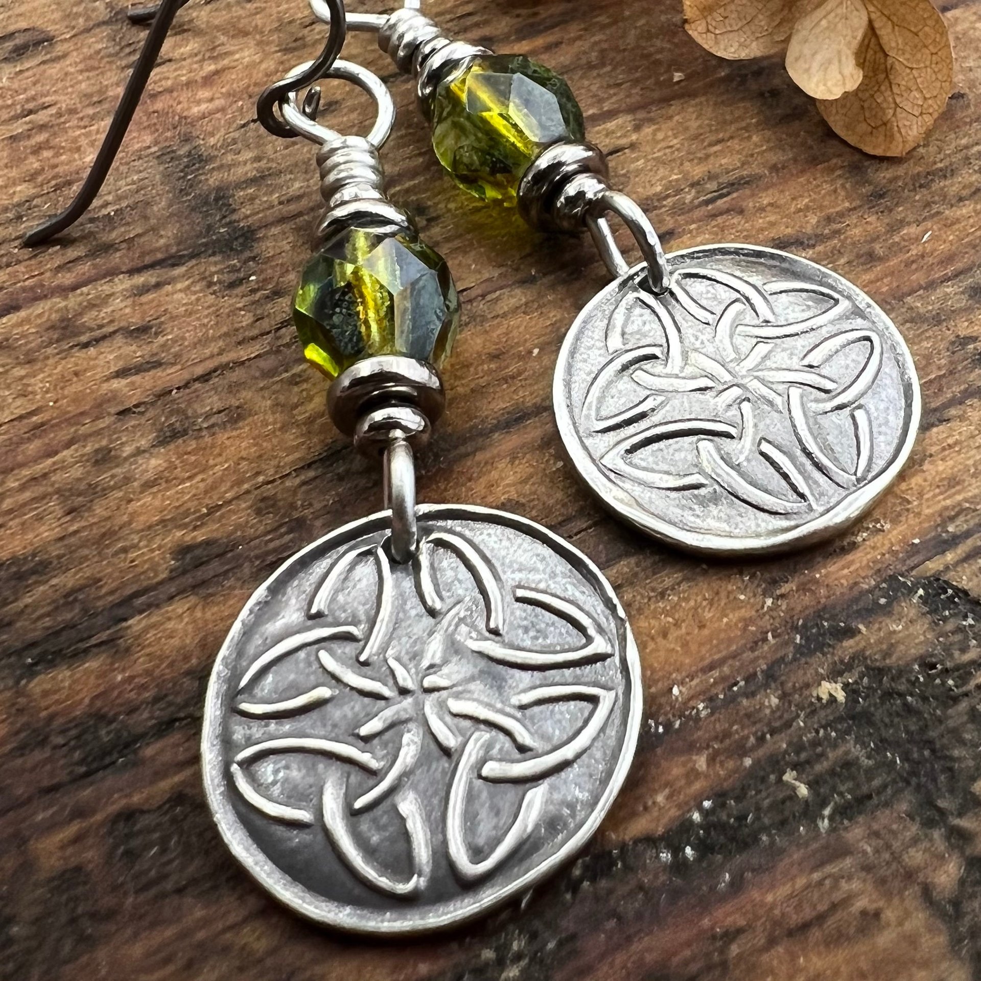 Trinity Knot, Sterling Silver Earrings, Irish Celtic, Czech Glass, Niobium Ear Wires, Hypoallergenic, Round Disc, Green Tree Witch, Druid