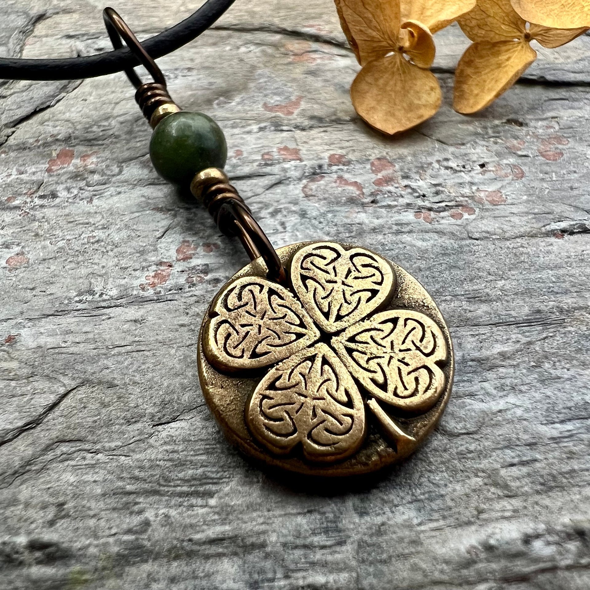 Four Leaf Clover, Bronze Necklace, Wax Seal Charm, Connemara Marble, Irish Celtic Jewelry, Lucky Charm, Celtic Witch, Irish Shamrock Luck