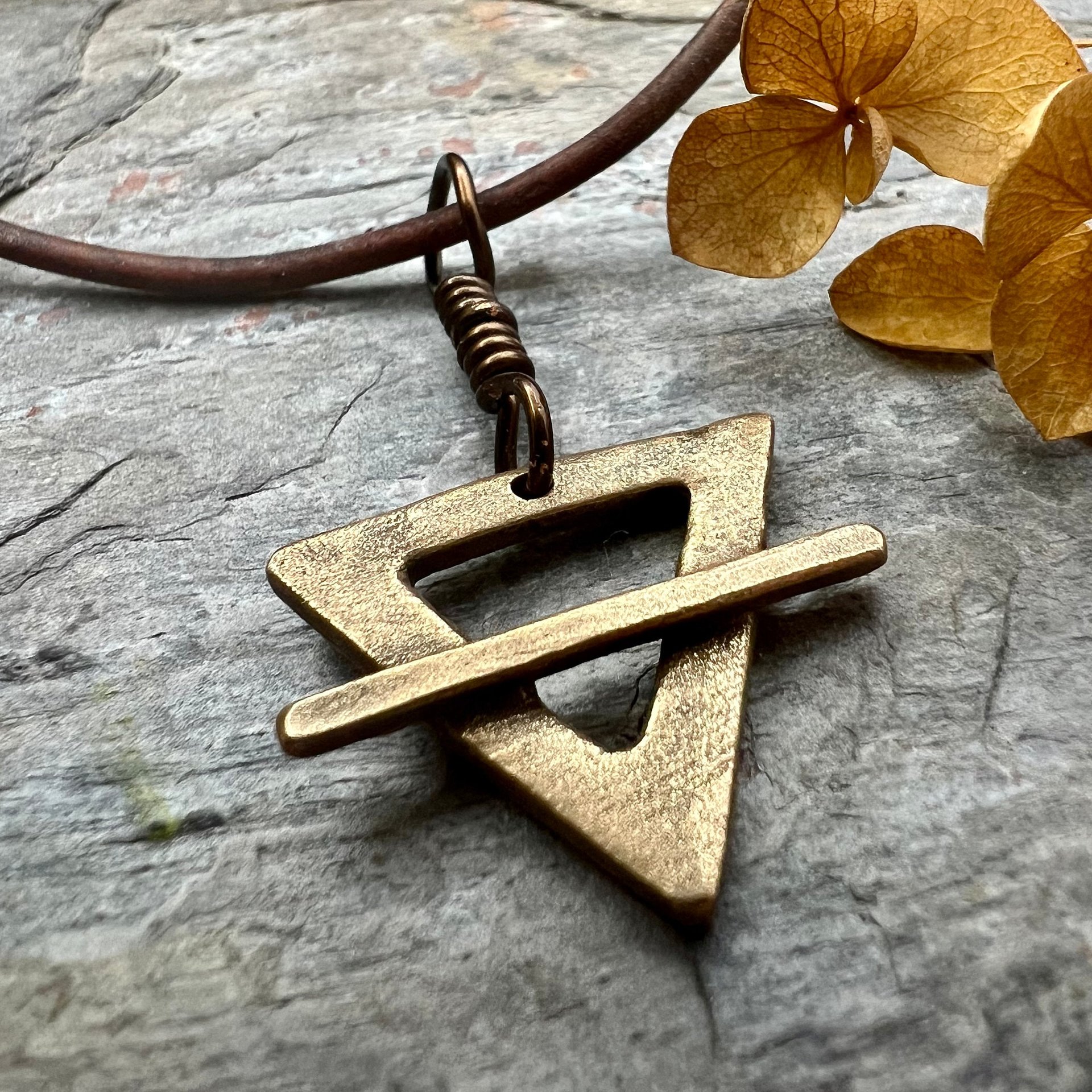 Earth Element Symbol, Bronze Elemental Signs, Pagan Gift, Astrological Signs, Taurus, Virgo, Capricorn, Winter, North, Triangle Symbols