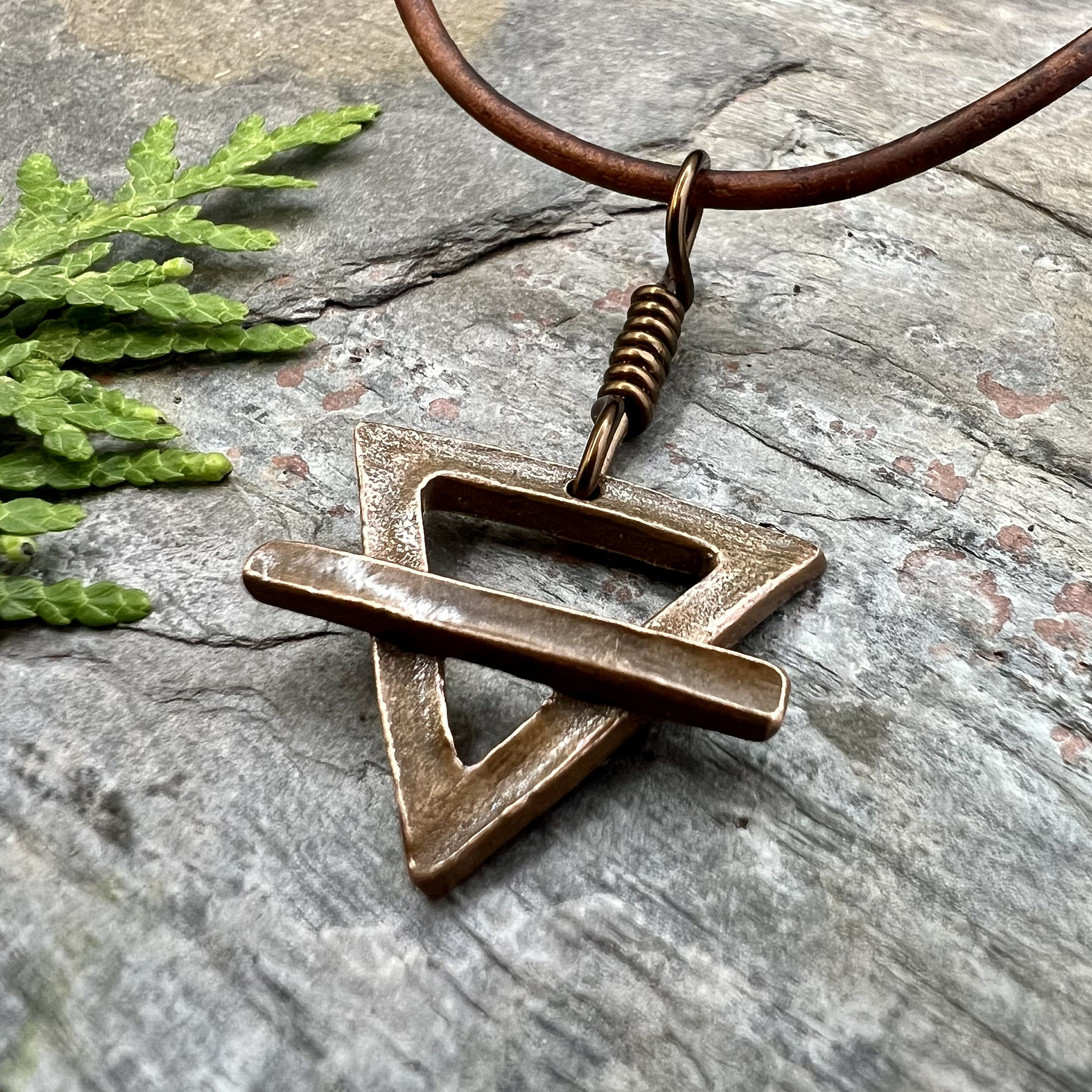 Earth Element Symbol, Copper Elemental Signs, Pagan Gift, Astrological Signs, Taurus, Virgo, Capricorn, Winter, North, Triangle Symbols