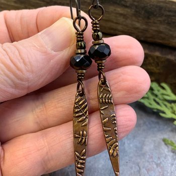 Fern Copper Earrings, Teardrop Dagger, Hypoallergenic Ear Wires, Black Czech Glass Beads, Botanical Jewelry, Light Earrings, Green Witch