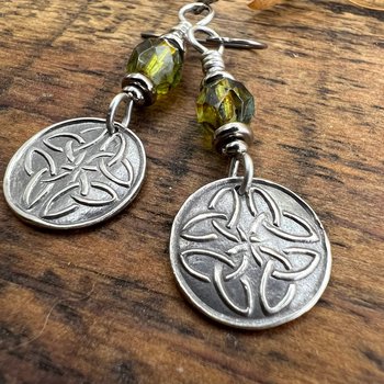 Trinity Knot, Sterling Silver Earrings, Irish Celtic, Czech Glass, Niobium Ear Wires, Hypoallergenic, Round Disc, Green Tree Witch, Druid