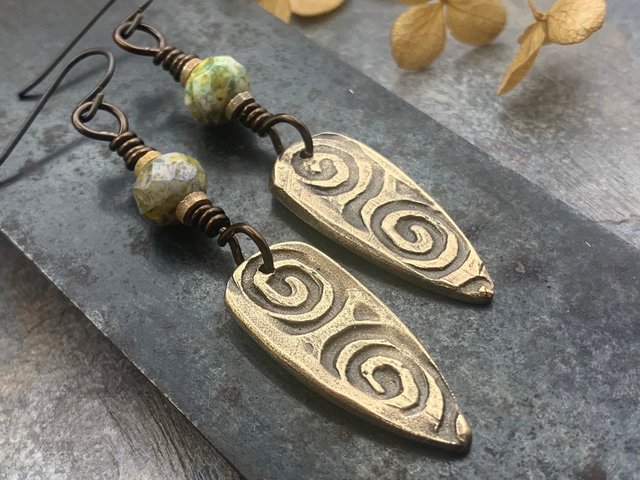 Bronze Shield Earrings, Celtic Spiral Texture, Czech Glass Beads, Hypoallergenic Ear Wires, Light Dangle Earrings, Teardrop Shield, Handmade