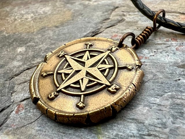 Compass Rose Charm, Bronze Compass Necklace, Nautical Sailing Sea, Protection Guidance Talisman, Men's Unisex Jewelry, Rustic Seaworn