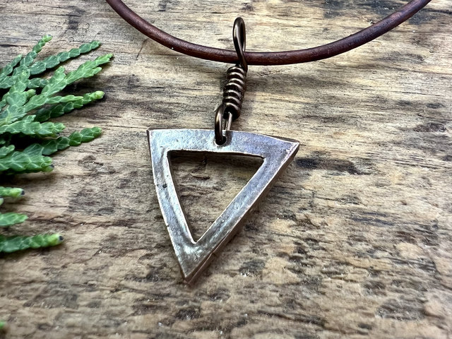 Water Element, Copper Elemental Signs, Pagan Gift, Astrological Signs, Cancer, Scorpio, Pisces, Fall, Elemental Symbols, Witch Gifts, West